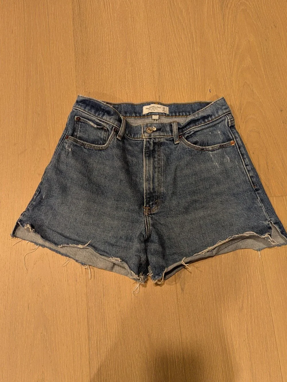 Women’s Blue Denim Cutoff Shorts - Mom Short Curve Love